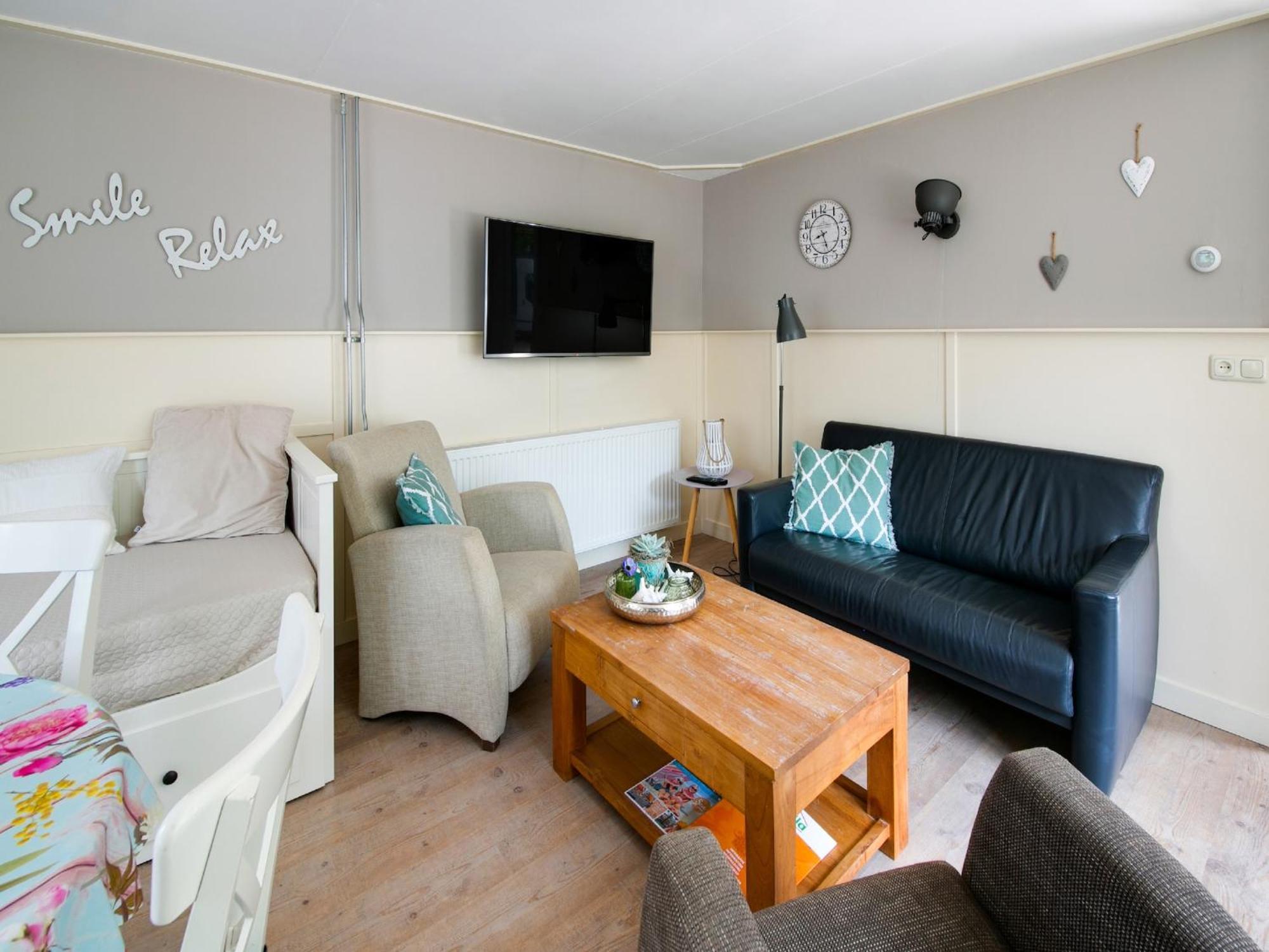 Beautiful Apartment In Callantsoog Near Beach Bagian luar foto